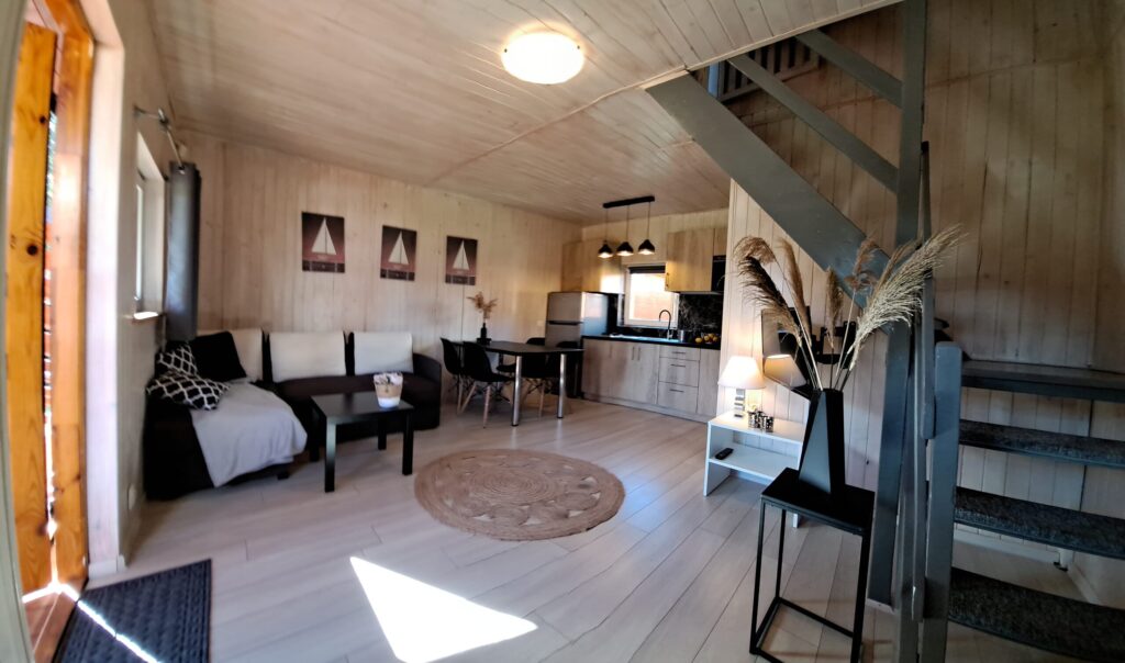 Domek drewniany 6-osobowy