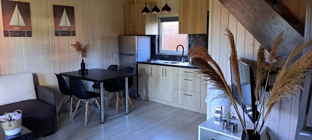 Domek drewniany 6-osobowy