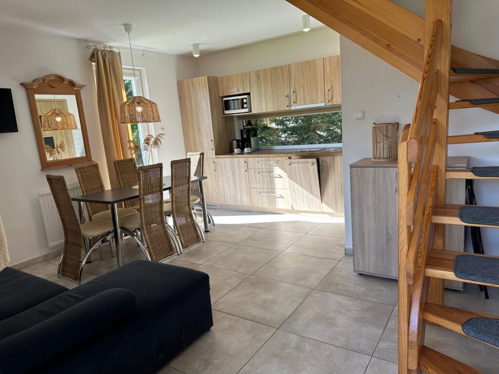 Domek bliźniak 8-osobowy