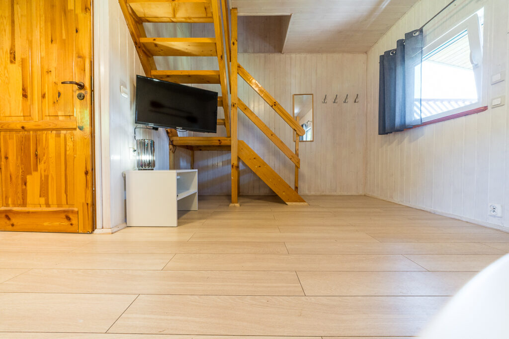 Domek drewniany 6-osobowy