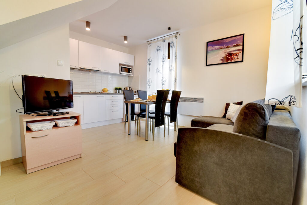 Domek bliźniak 6-osobowy