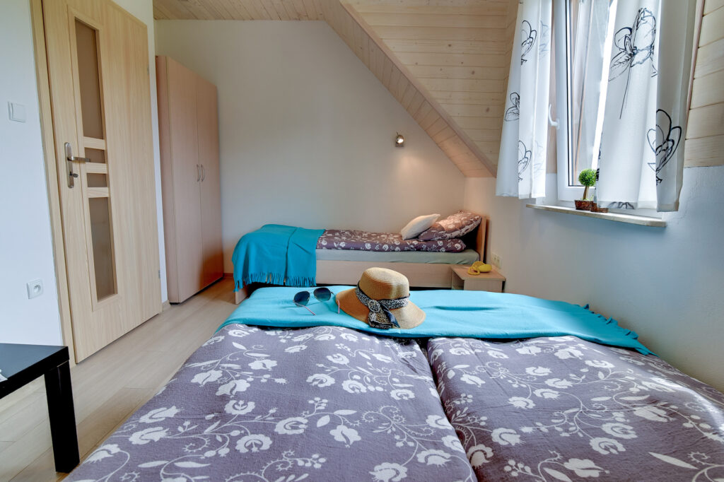 Domek bliźniak 6-osobowy