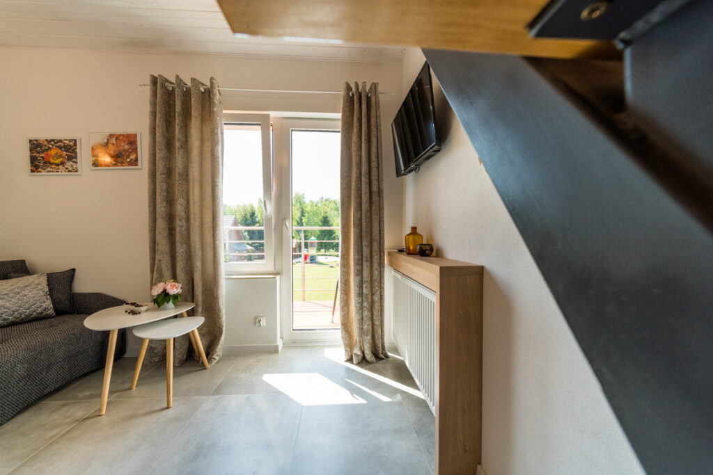 Apartament dwupoziomowy 3-osobowy z balkonem