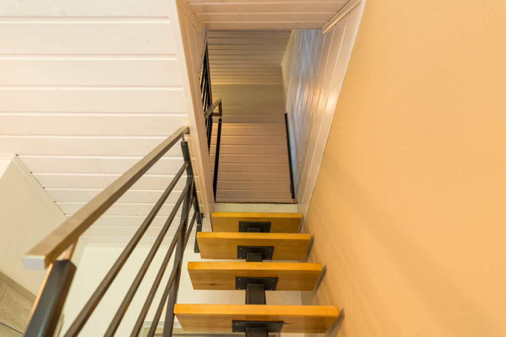 Apartament dwupoziomowy 4-osobowy z balkonem